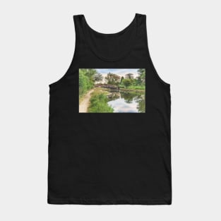 Guyers Lock on the Kennet and Avon Tank Top